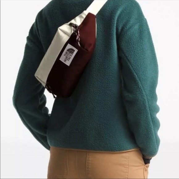 Sold”The North Face Lumber Fanny pack -BNWT - Picture 5 of 7
